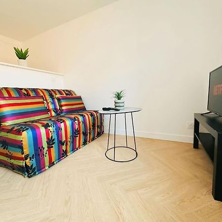 Le Studio - Cocon Scandinave - Parking Gratuit Pont-de-Veyle Bagian luar foto