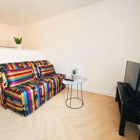 Le Studio - Cocon Scandinave - Parking Gratuit Pont-de-Veyle Bagian luar foto